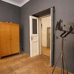 Prague Days - 2Bdr - Bright Apartment - Quiet Area