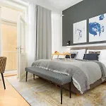 Stru House By Prague Days - Luxurious Apartments Next To National Theatre