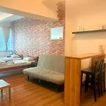 Zizkov Cosy Studio Apartments