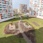 Prostorny 3 Pokojovy Apartman S Dvema Terasami