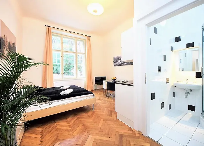Peaceful Couple Stay / Old Town / Jewish Quarter