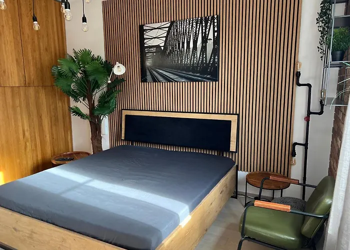 Moderni Industry Studio