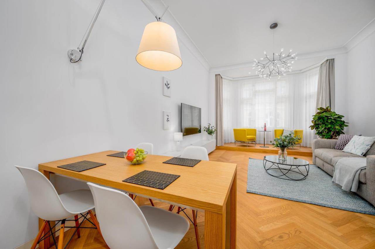 Days - Old Town - Spacious * Prag