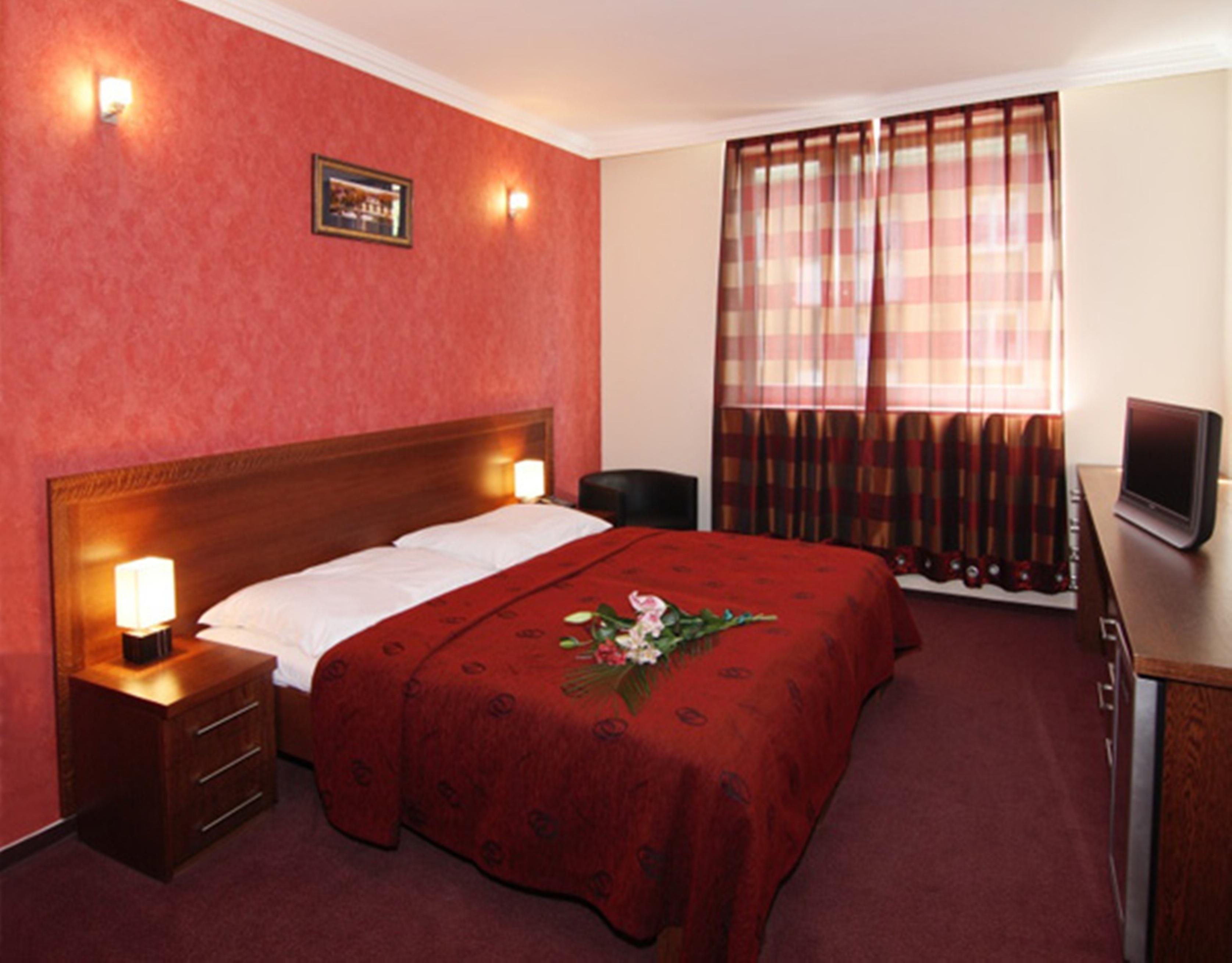 Relax Hotel
