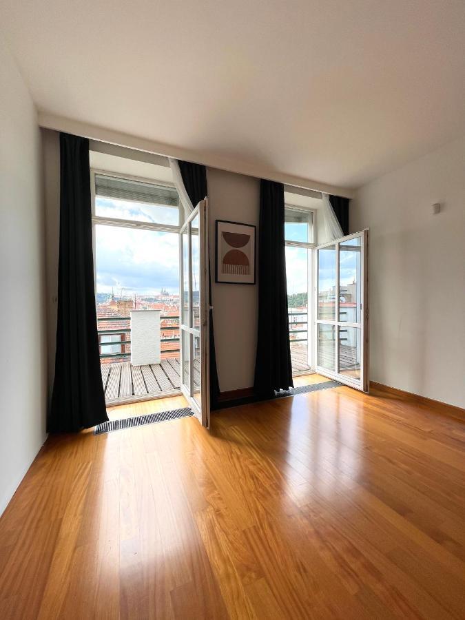 Apartment Hradebni - Terrace In The Old Town
