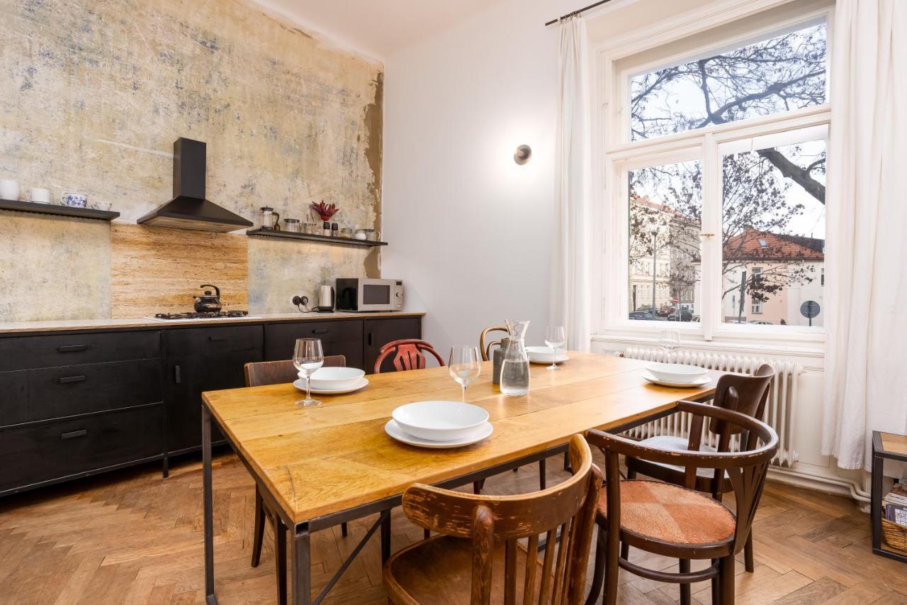 Days - 2bdr - Bright - Quiet Area Apartment