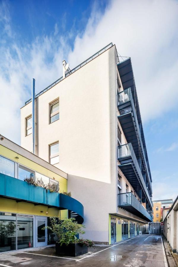 Lejlighed Duplex With 3 Bedrooms Prag