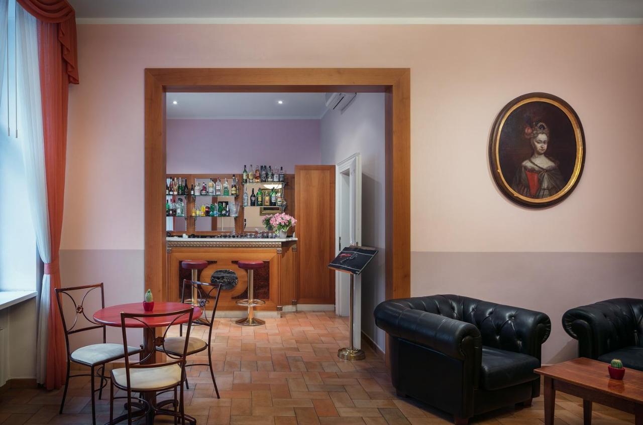 Hotell Galileo Prag