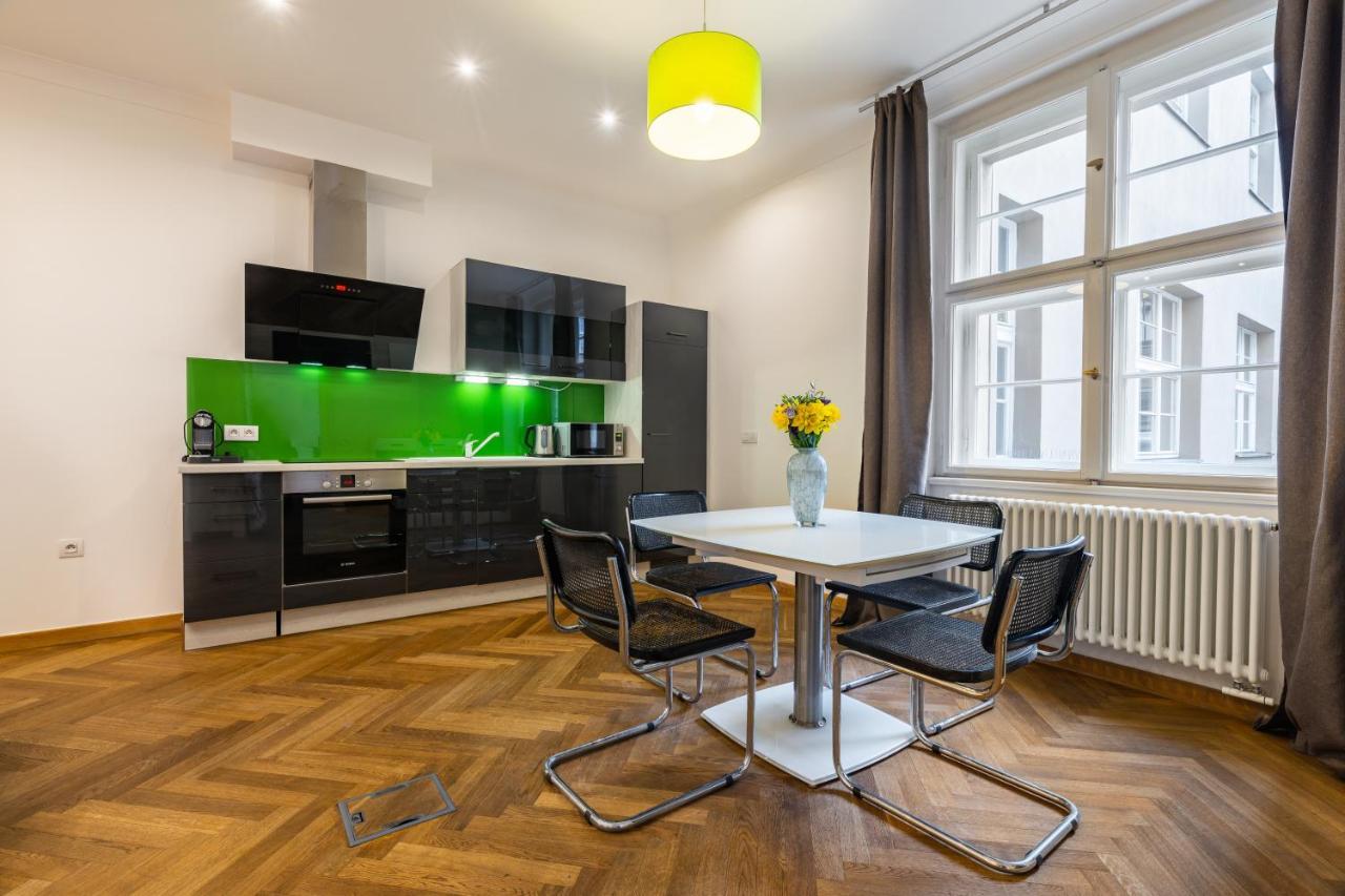 Apartmán Dlouha Palace - Live In One Of The Streets *