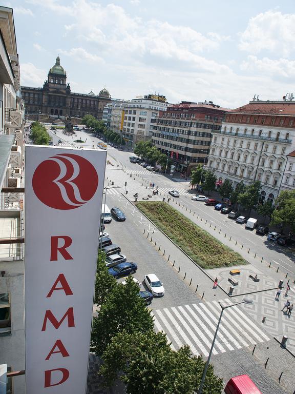 Hotell Ramada Centre Prag