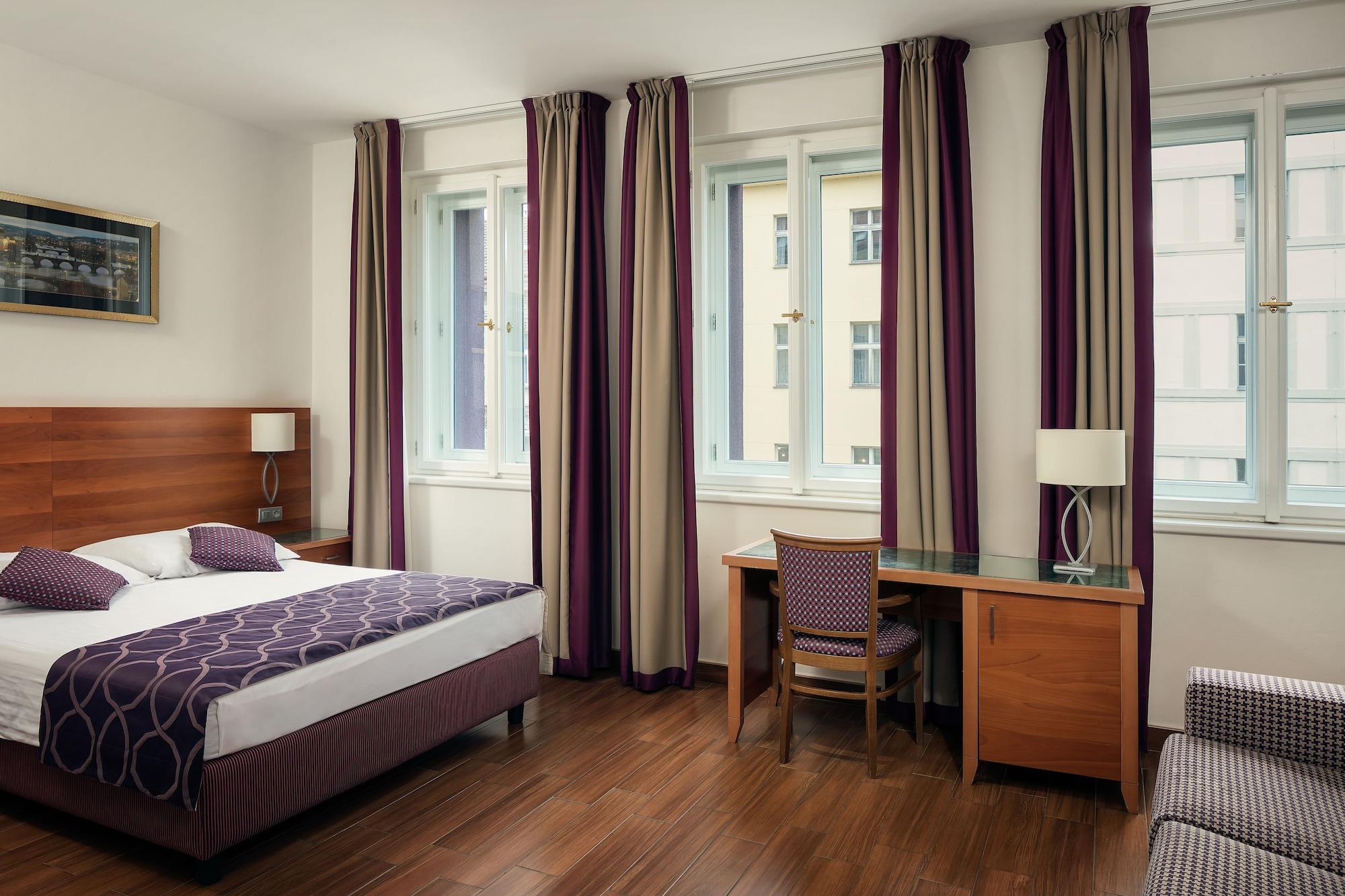 Hotell Galileo Prag
