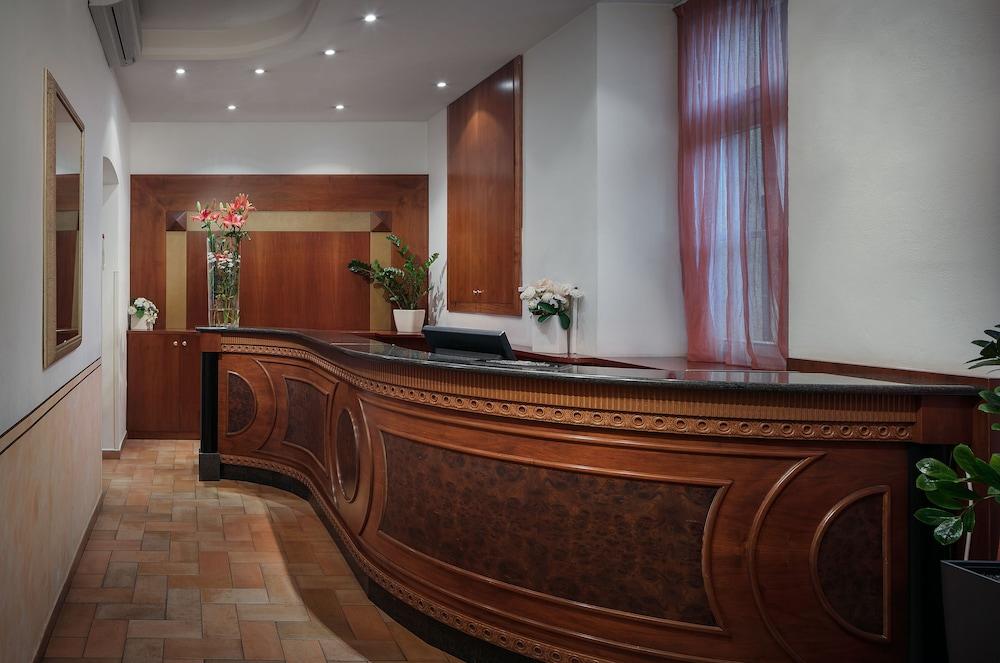 Galileo Hotell 4*