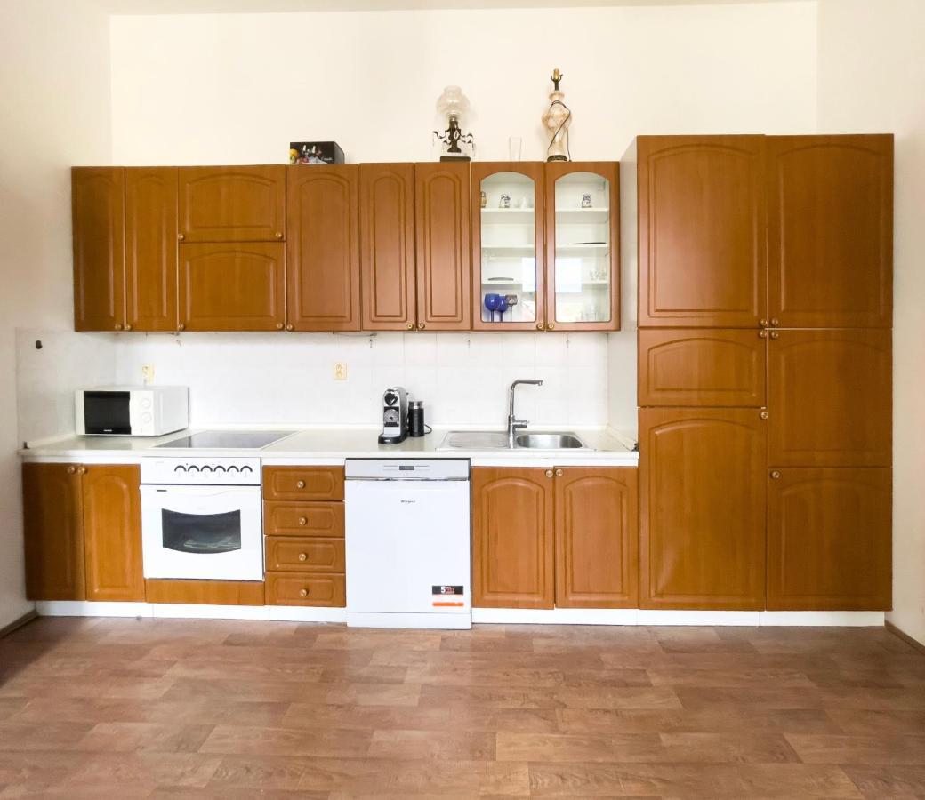 Apartment Center Of 369 Prague