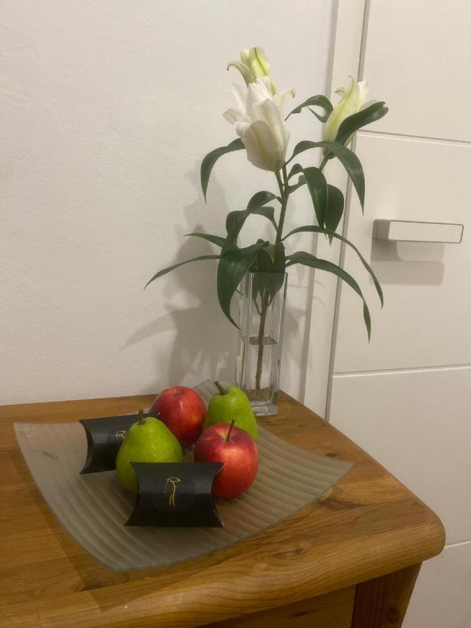 Apartment 2+kk, 50 M2 V Klidne Lokalite. 10 Min Od Centra Prahy. *