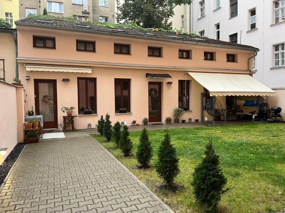 Apartment Leger *
