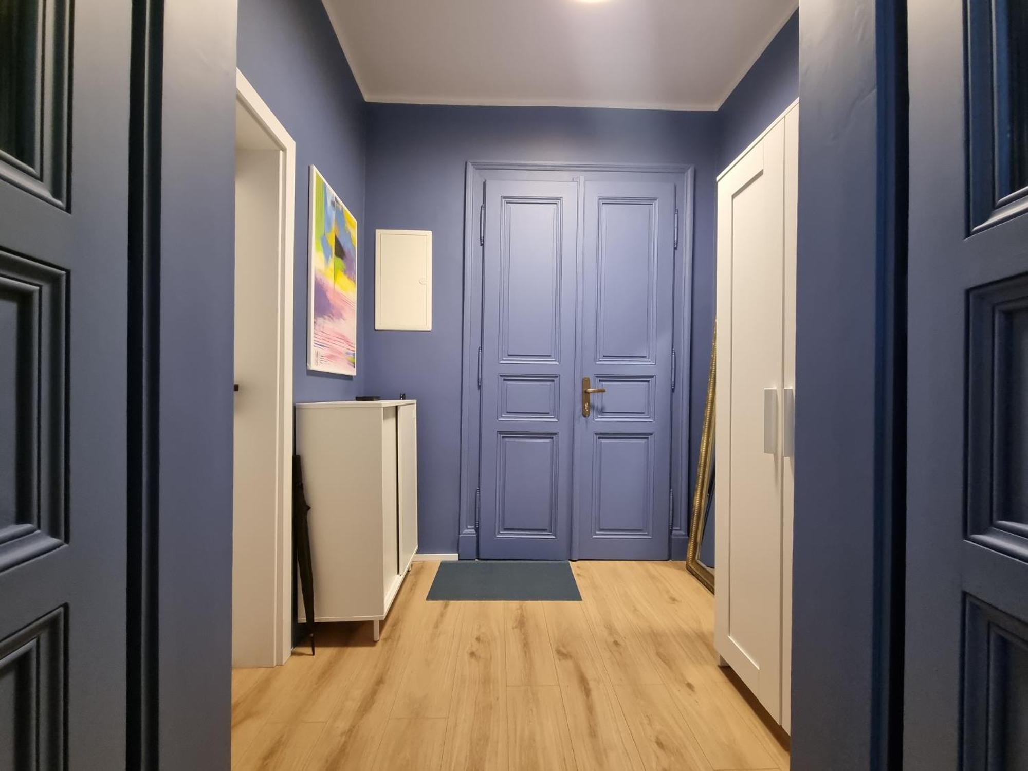 Apartment 7th Heaven Close To Metro And Center