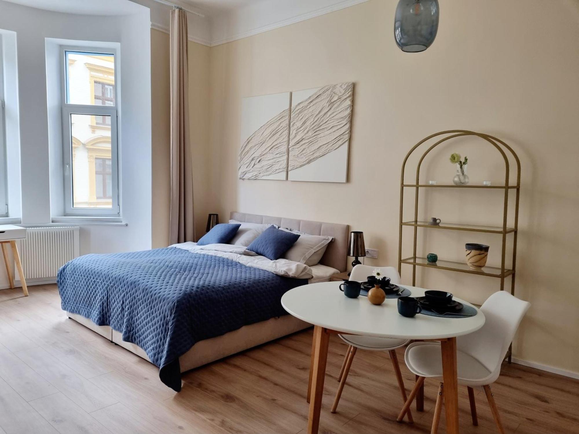 Apartment 7th Heaven Close To Metro And Center *