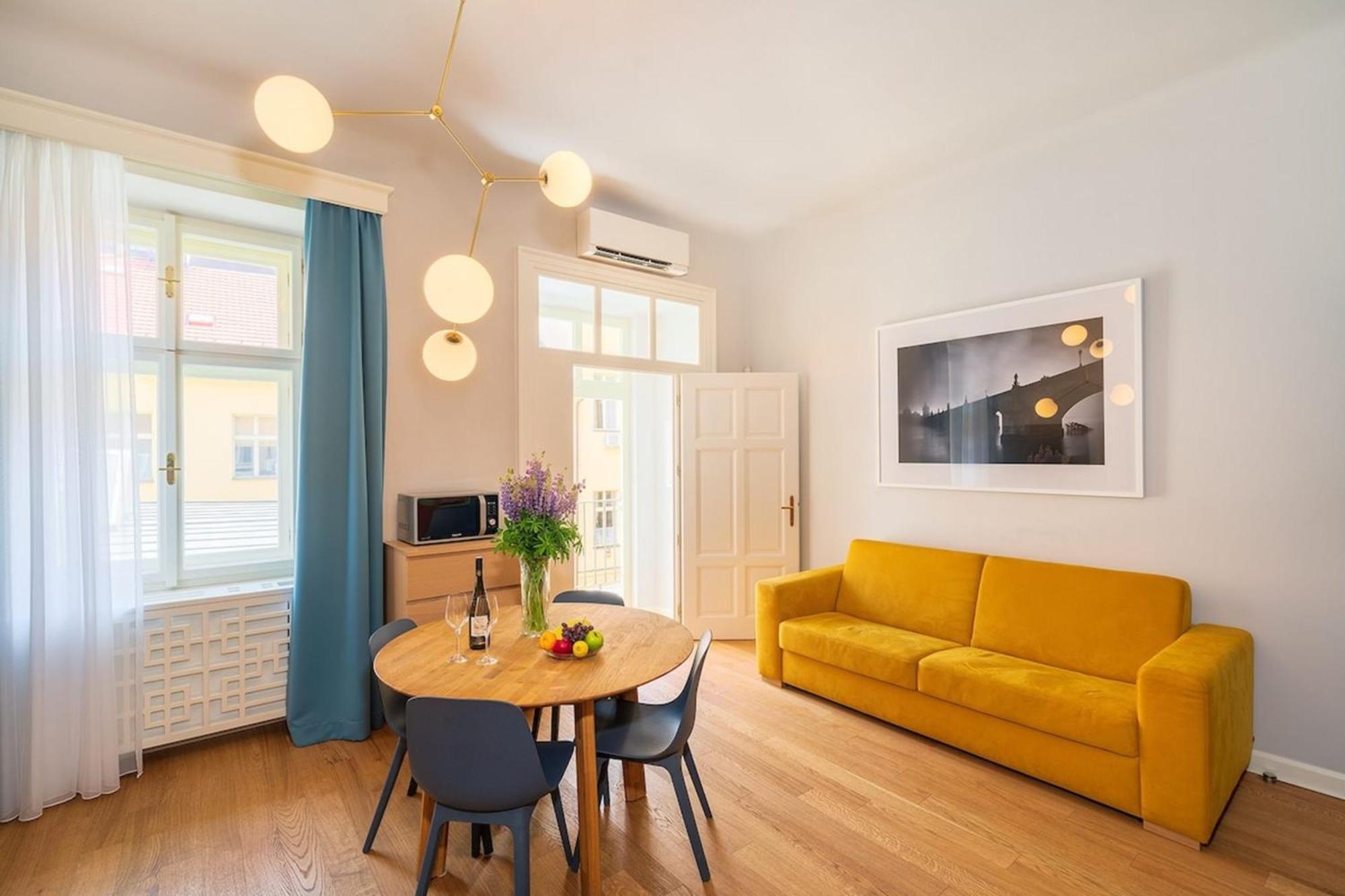 Quiet Center In Hip & Foodie Area Apartmán