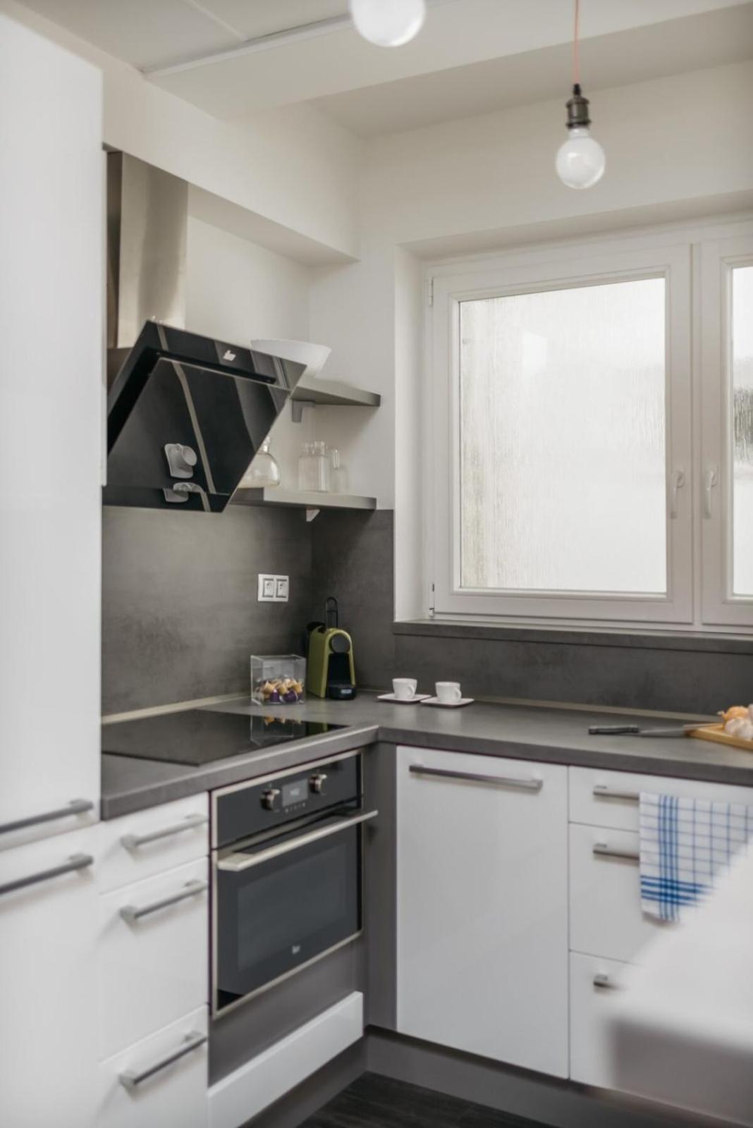 Eli Spacious With Old Town View, Parking & Ac Praha