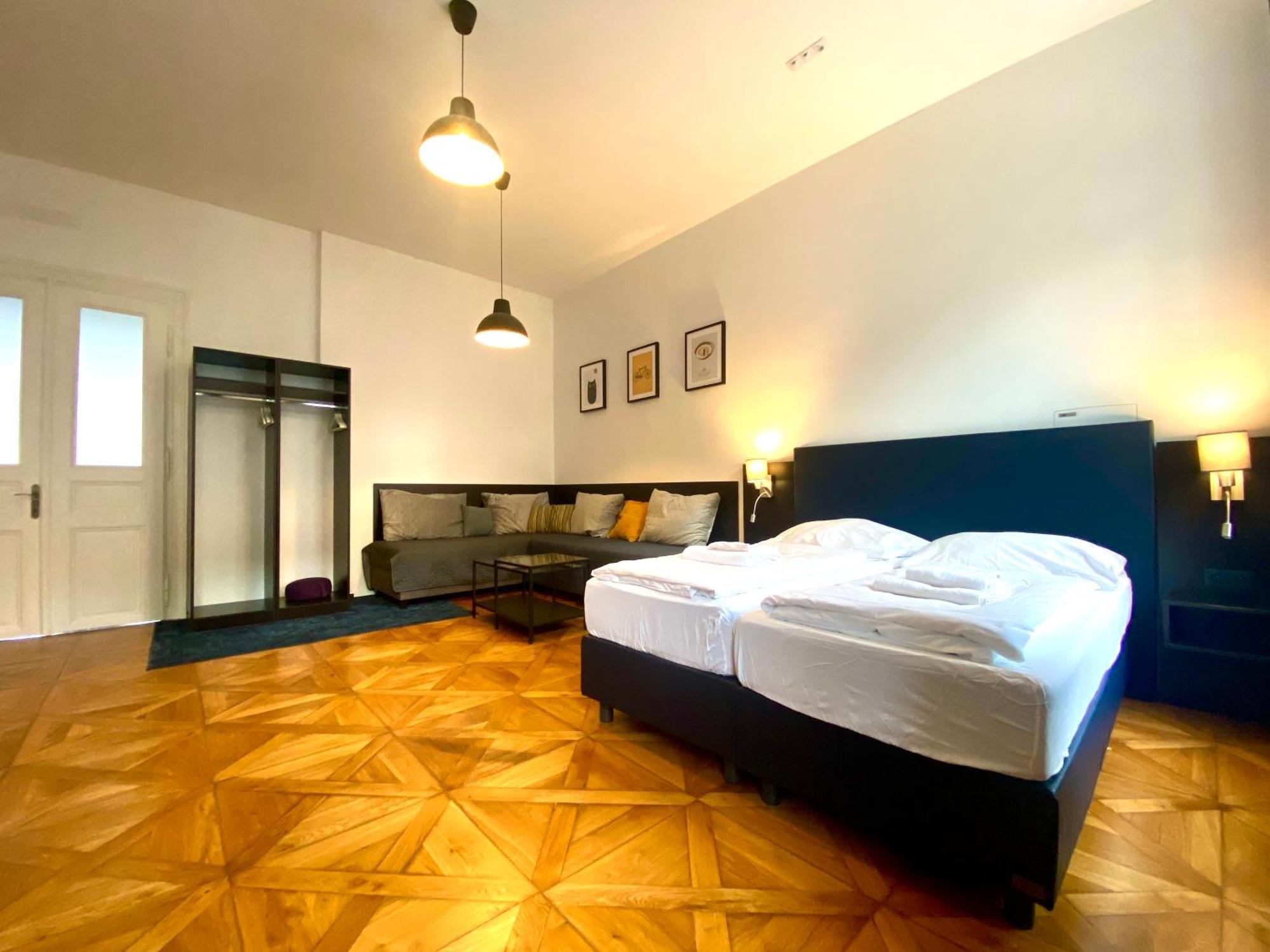 Katerina's Downtown Prag