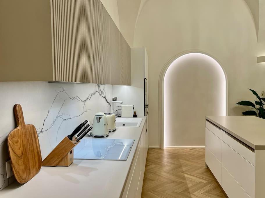 Arch Iv. Apartment