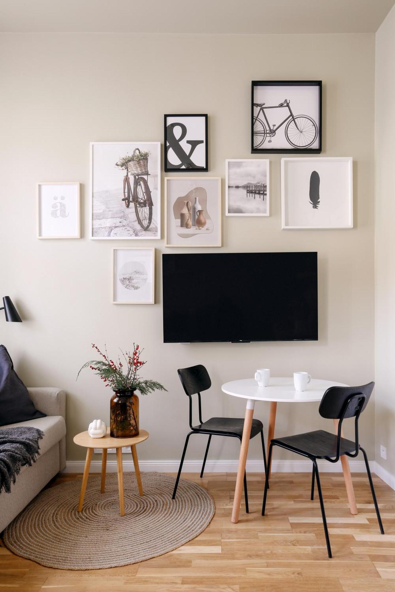 Turnkey I Karlin Square Apartment