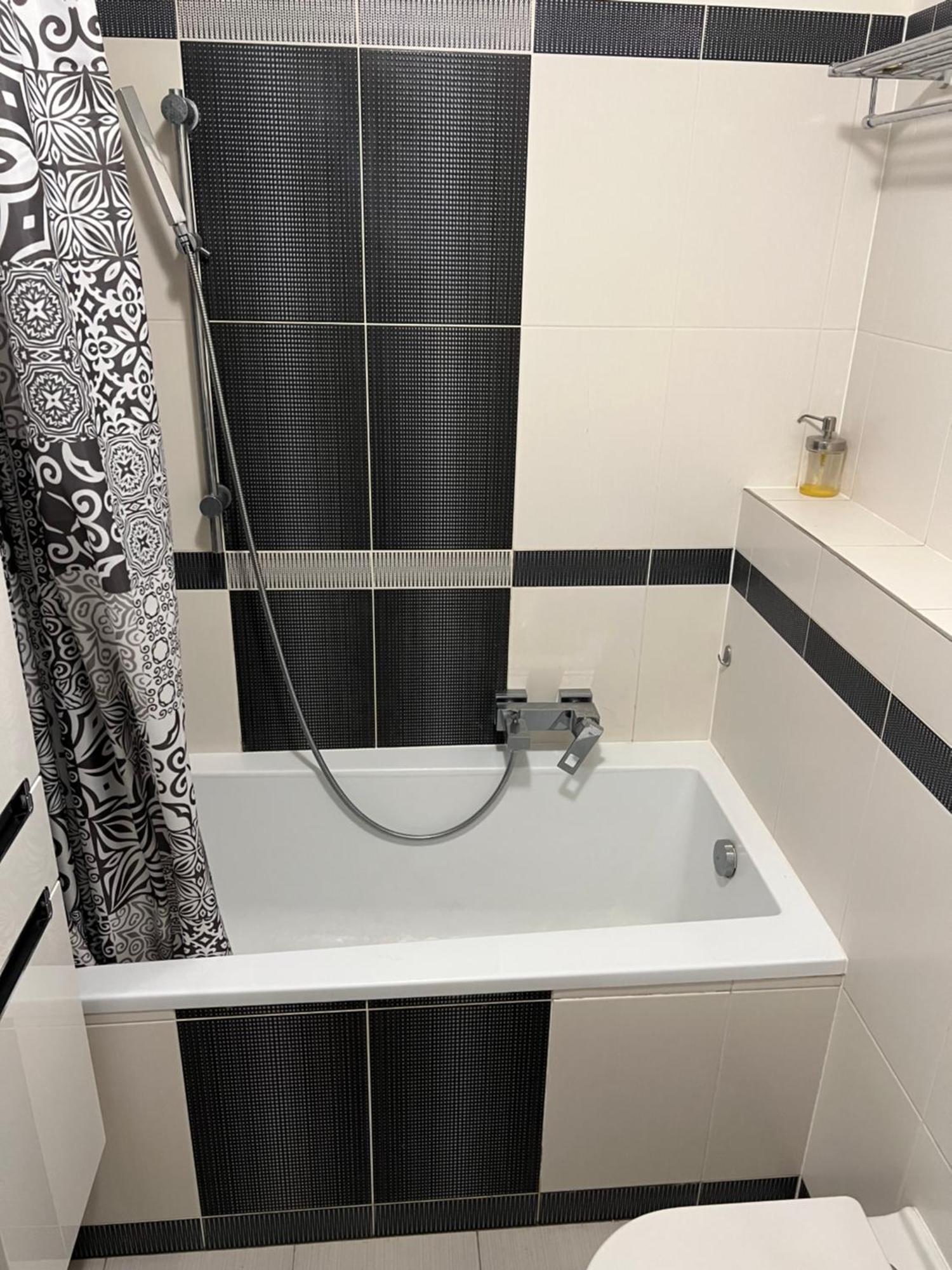 Rum i privatbostad Terrace Aircondition Downtown Metro C Budejovicka