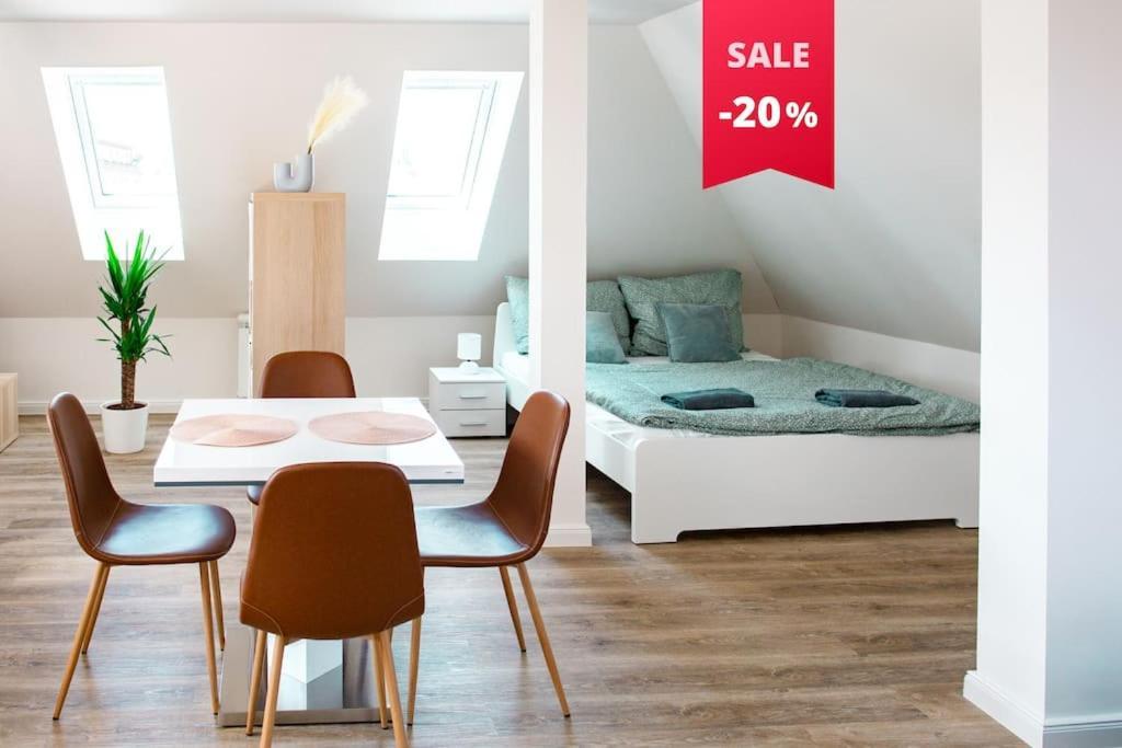 Bohemia 95m Apartment *