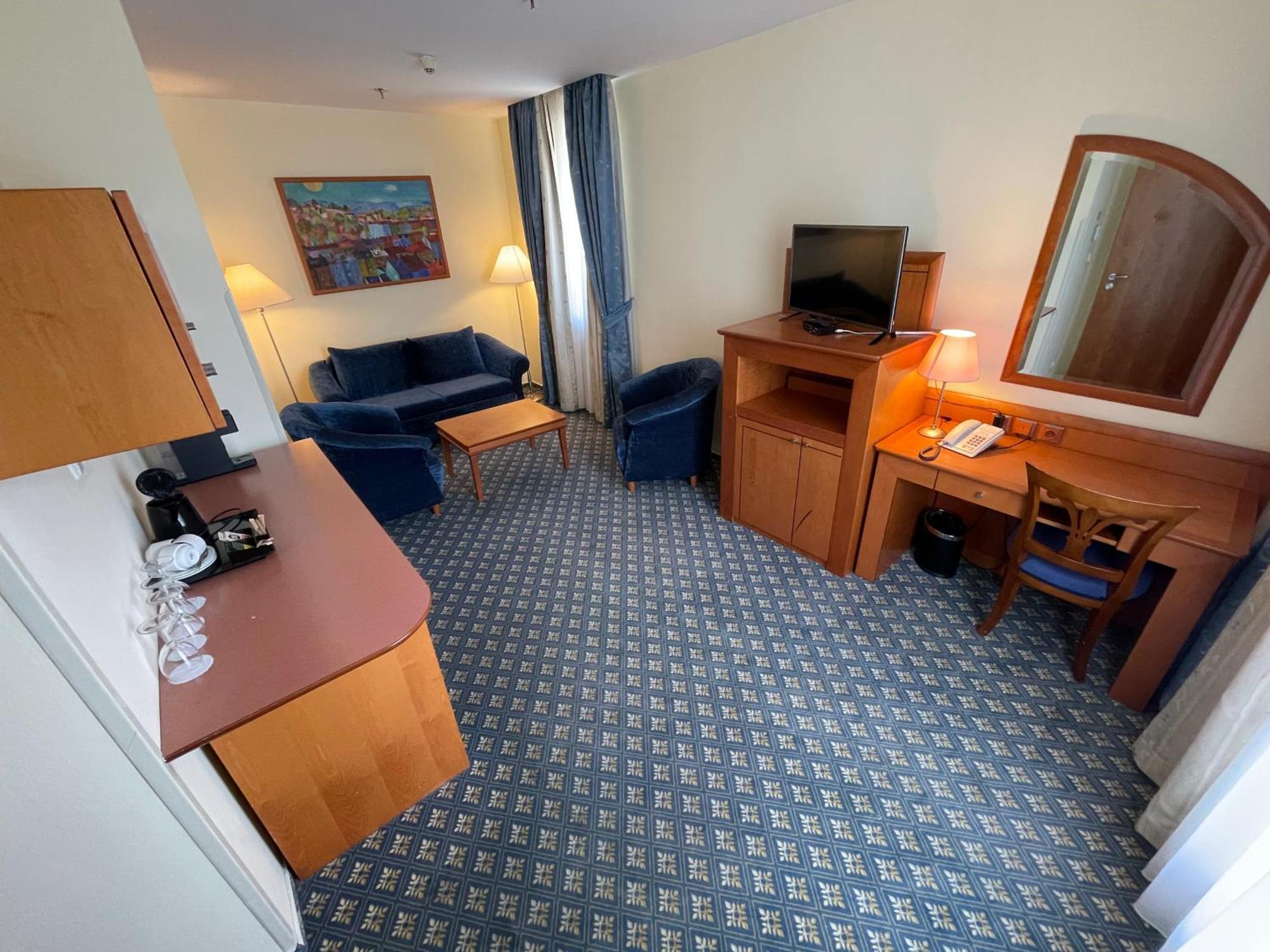 Hotell Ramada Centre Prag