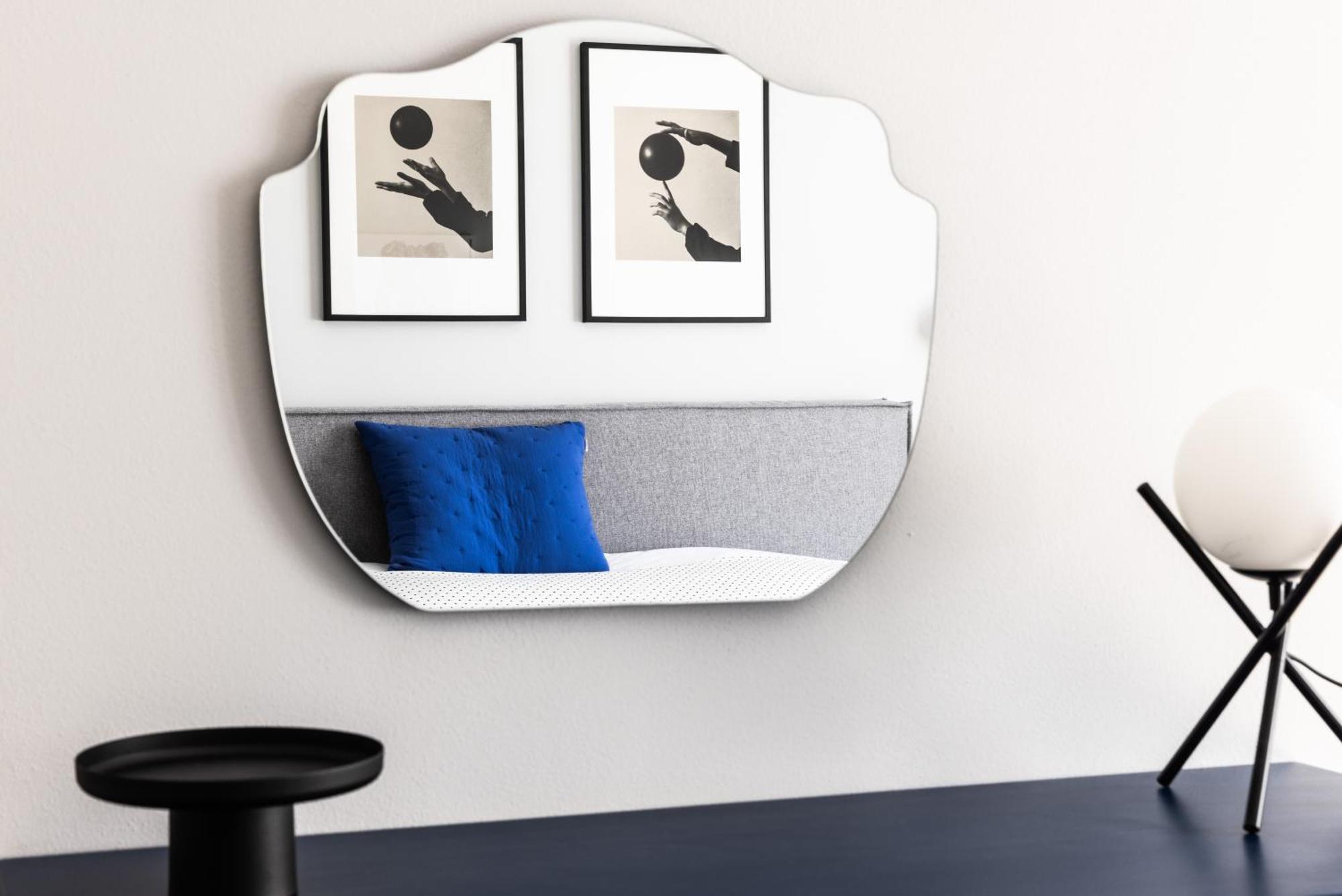 Apartment Eleven