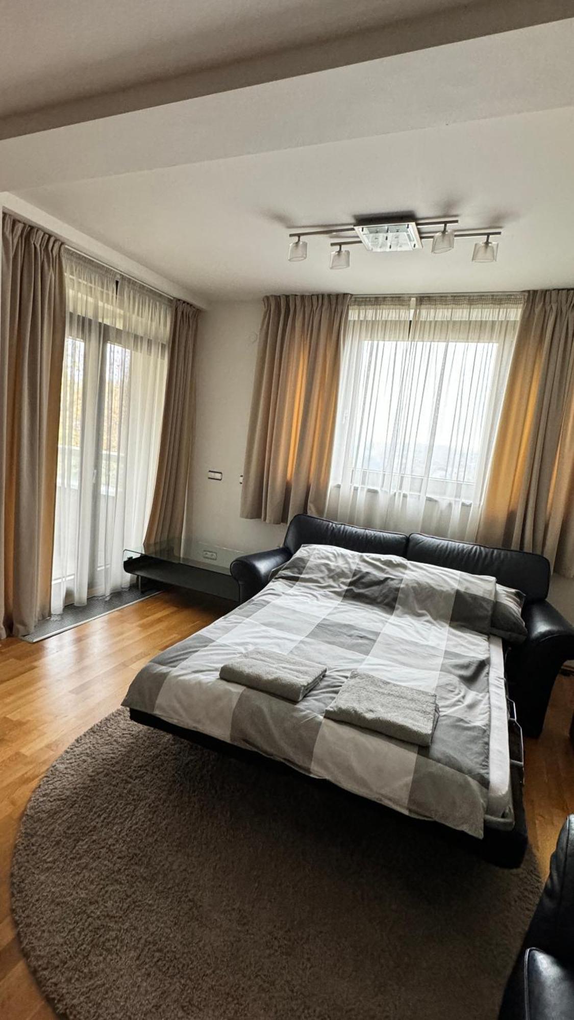 Homestay Guest House *