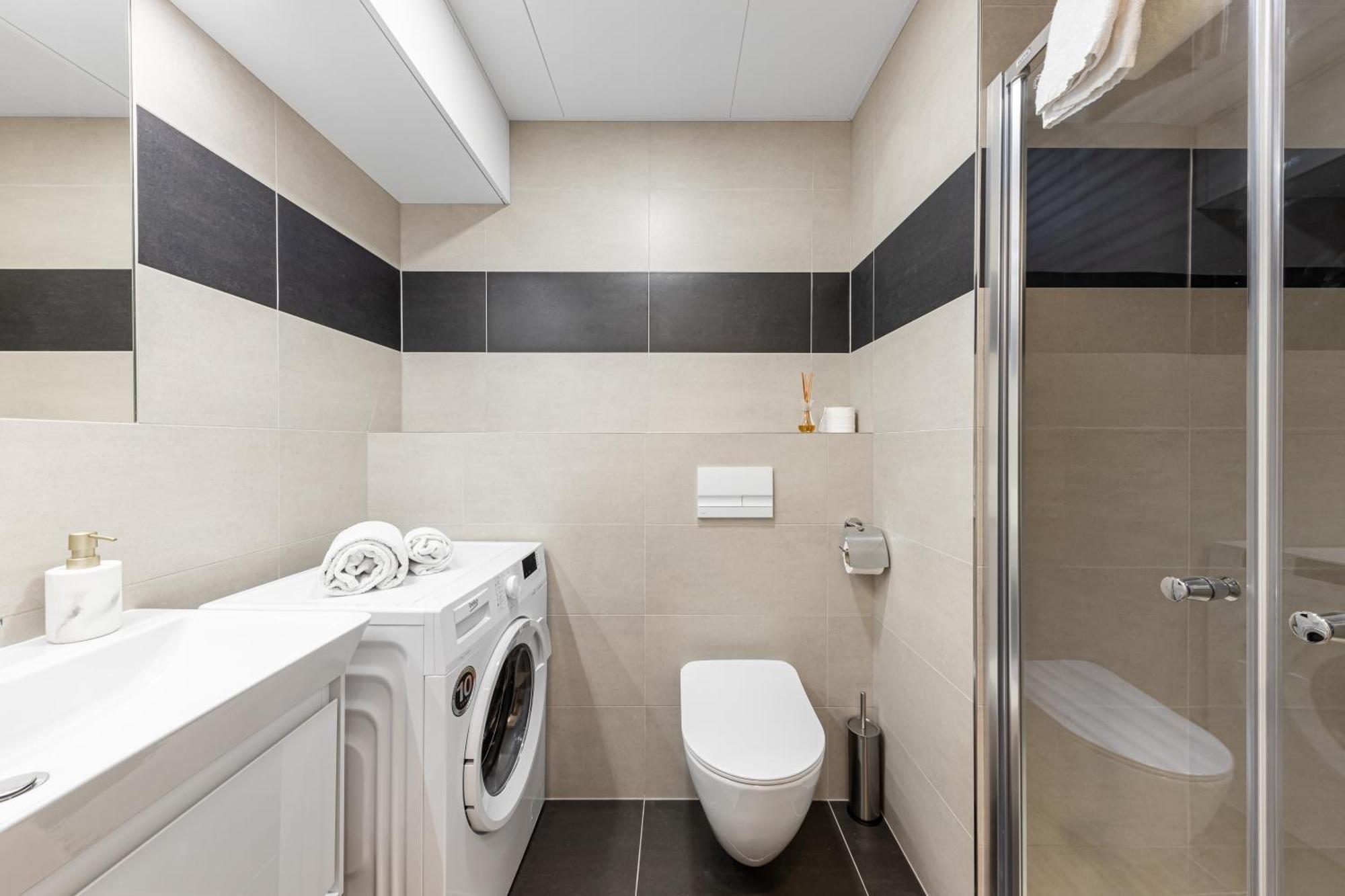 Mymozart By Rentez Apartment Prag
