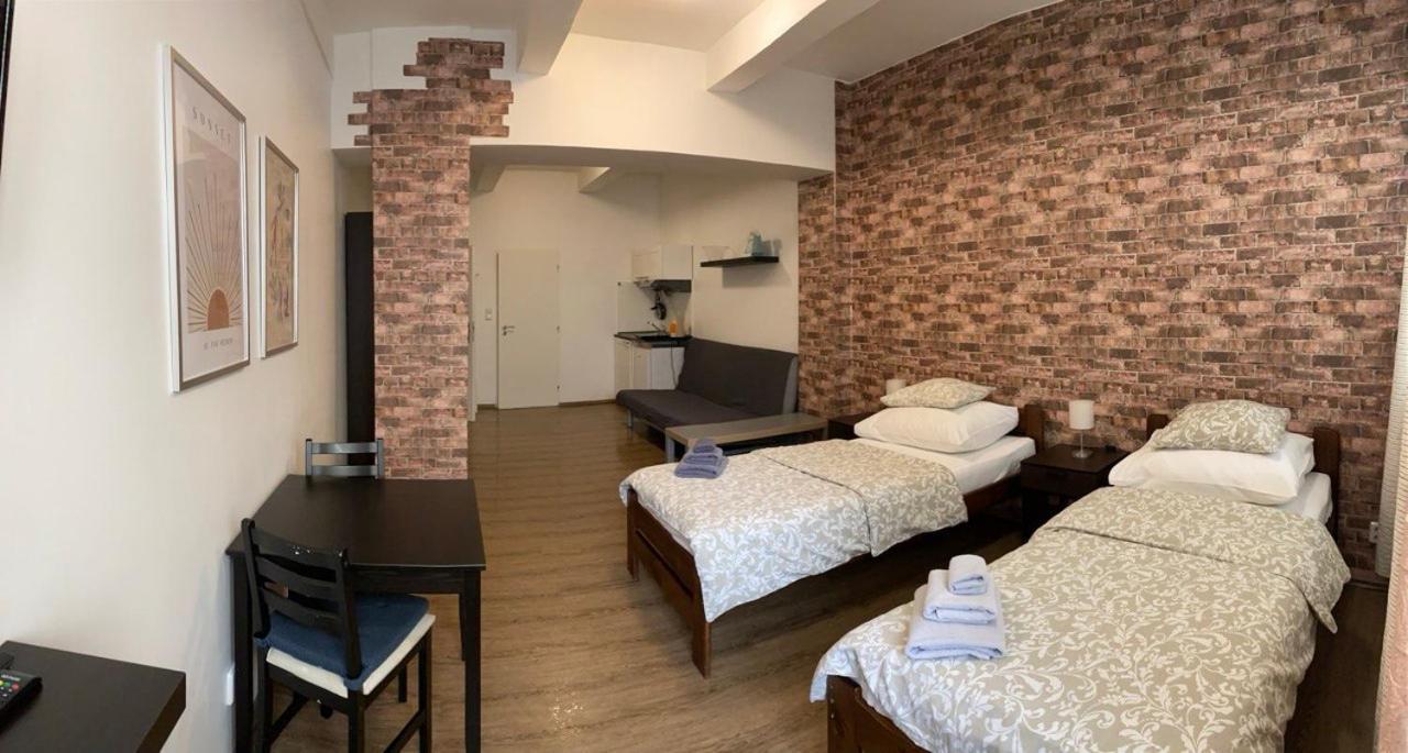 Lägenhet Zizkov Cosy Prag