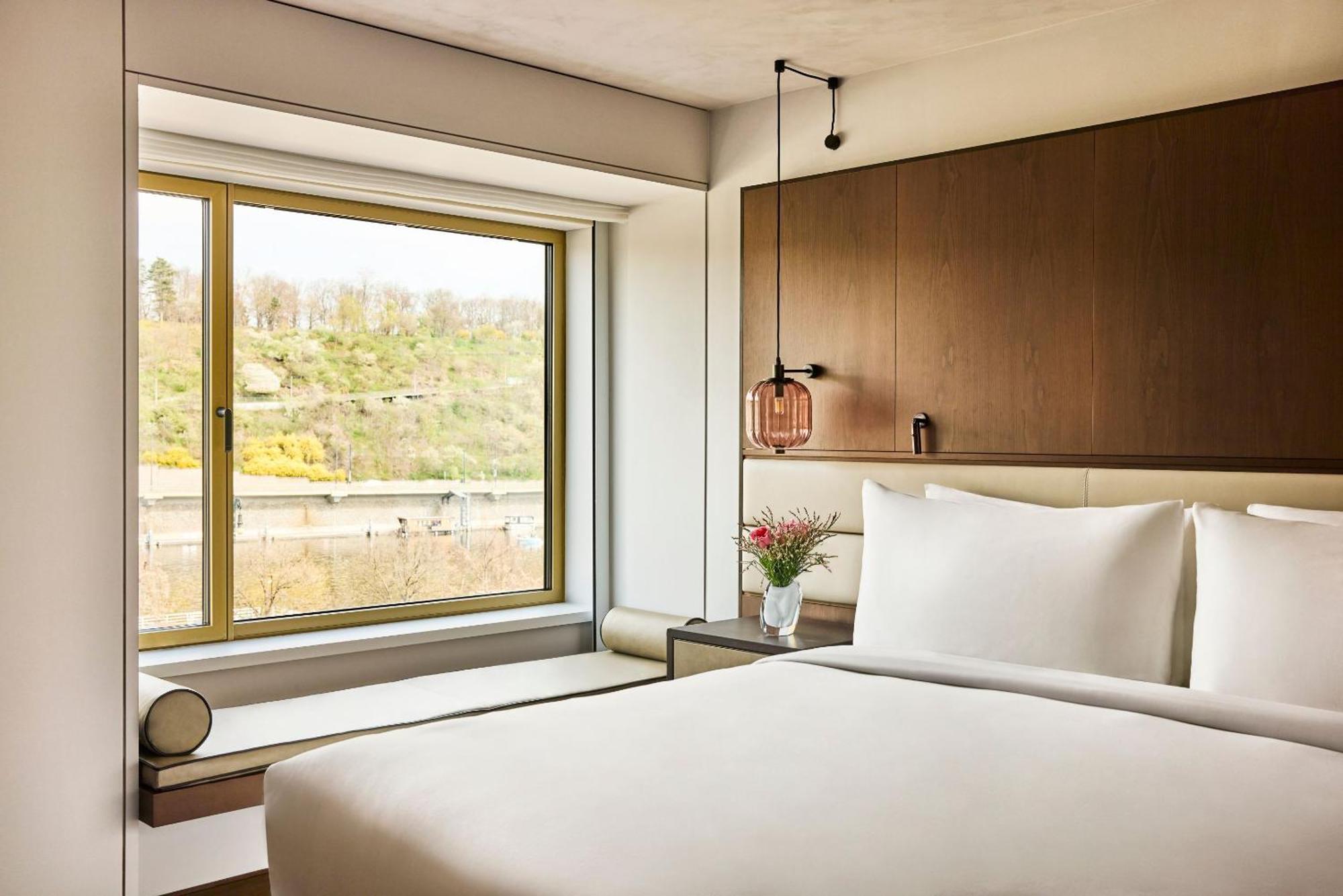 Hotel Intercontinental 5*