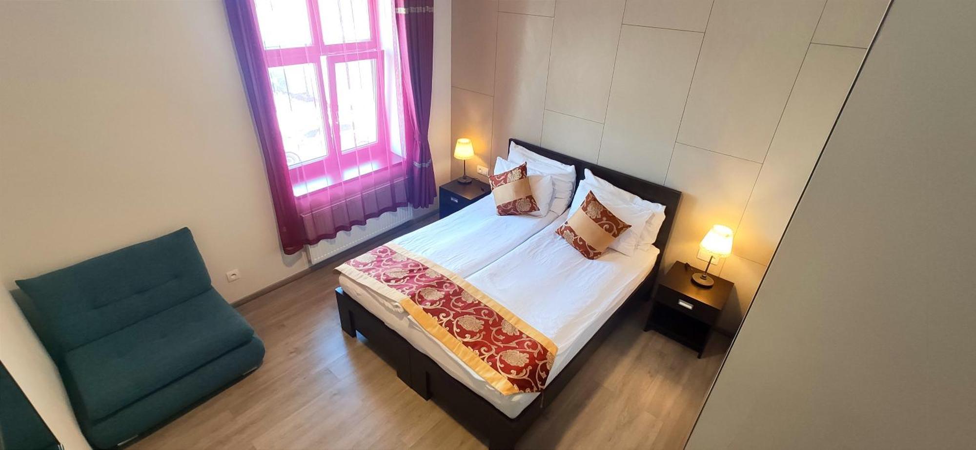 Sun-house Pension&restaurant -parkingfree- 3*