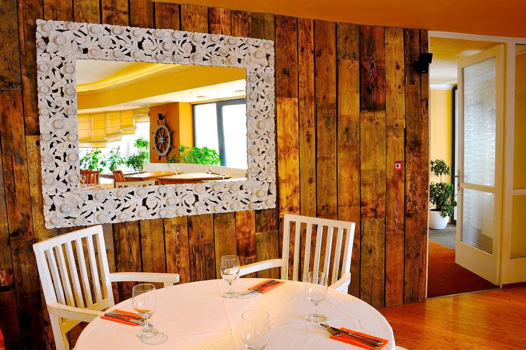 Hotel St. Tropez Prag