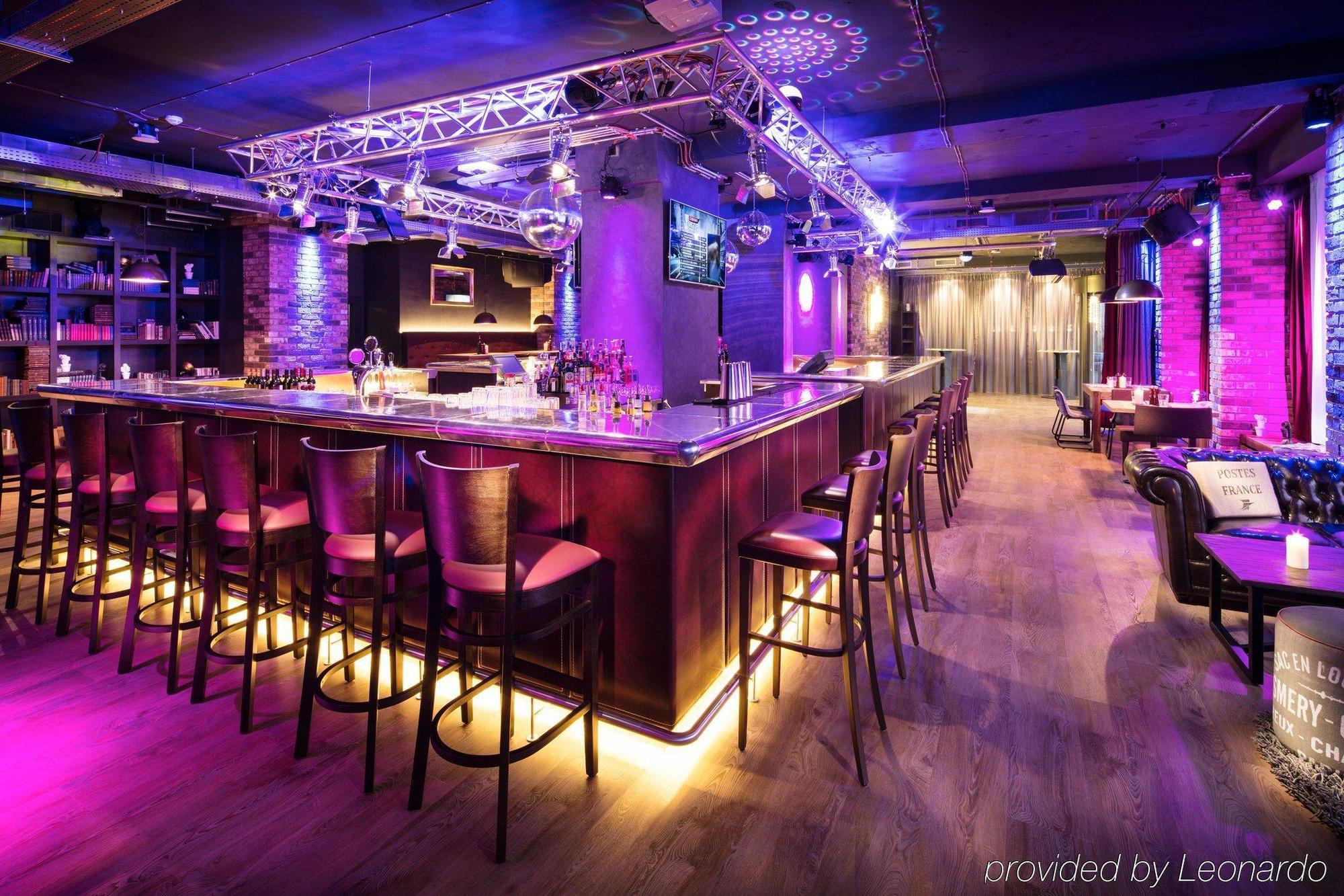 Pentahotel 4*