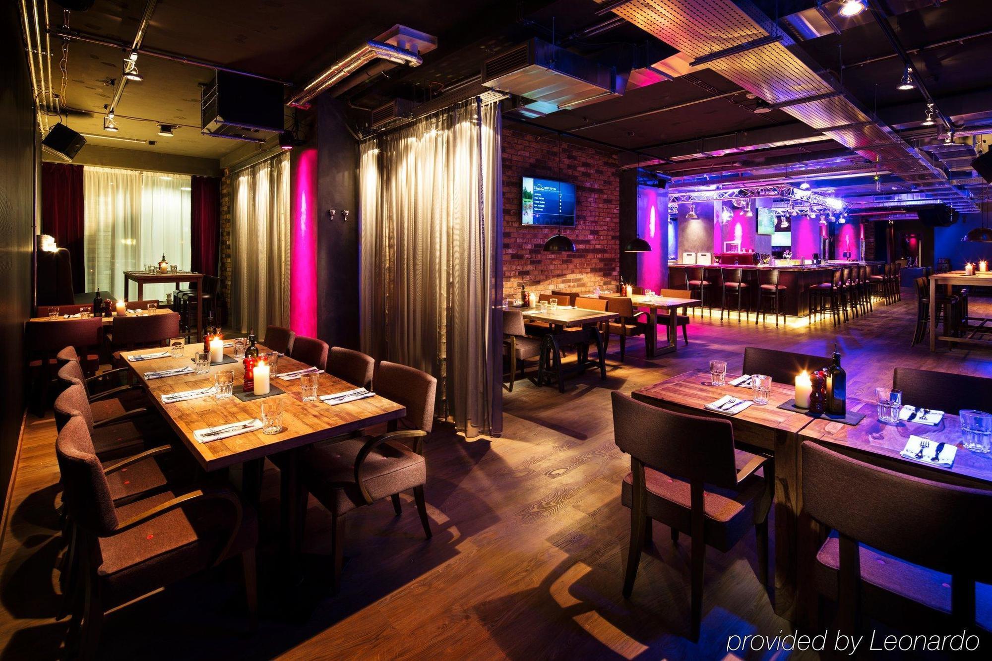 Pentahotel Hotel