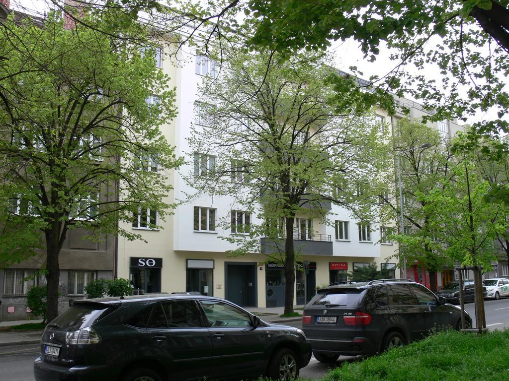 Apartment Orchidea *