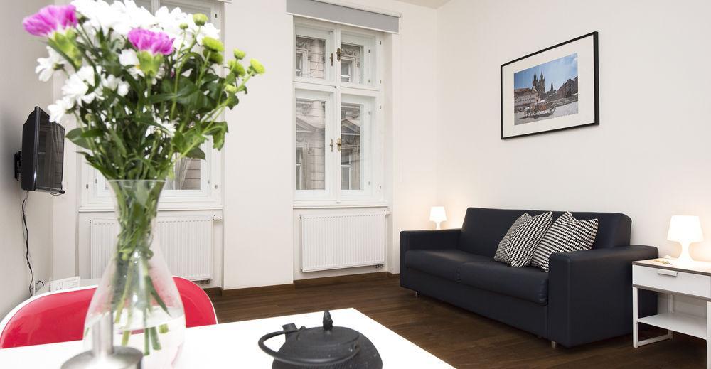 Aparthotel Vyšehrad Castle 4*
