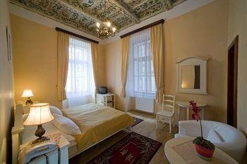 Hotel černý Slon 4*