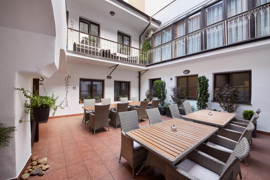 Old House 3*