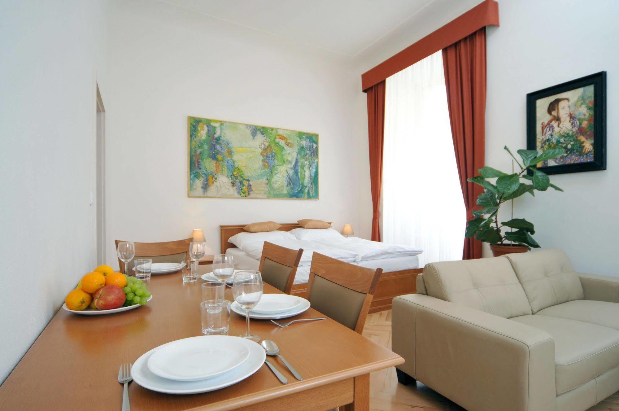 Lejlighedshotel Boutique By Little King 3*