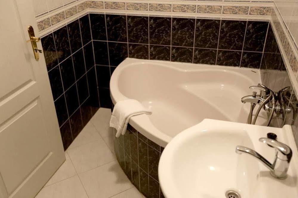 Hotell Donatello 3*