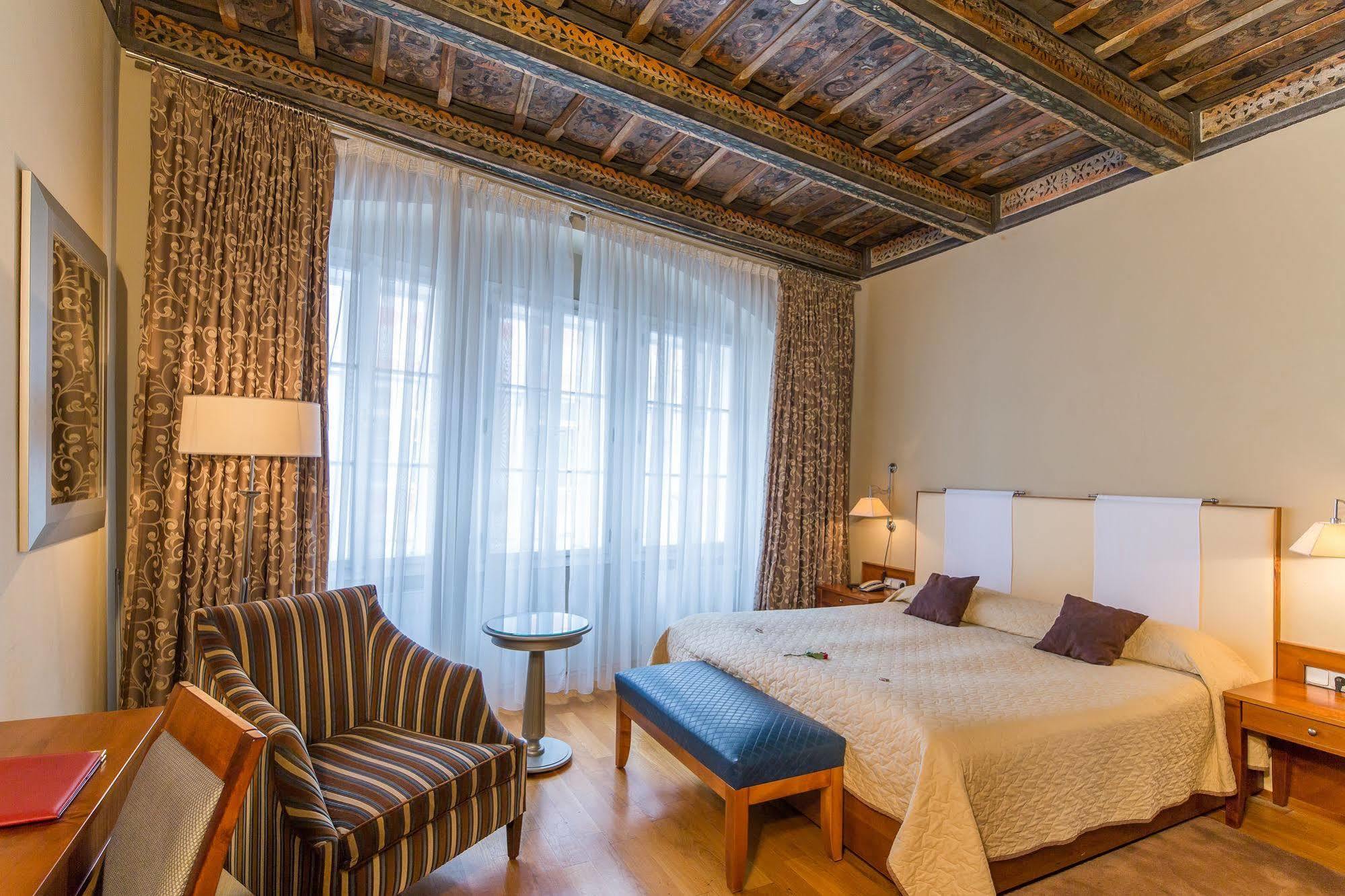 The Golden Wheel Hotell Prag
