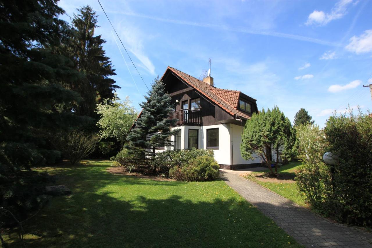 Conifer Idyllicprague Holiday home