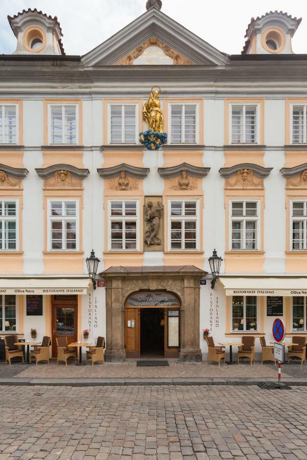 Boris' Apartments Old Town Square * Prag