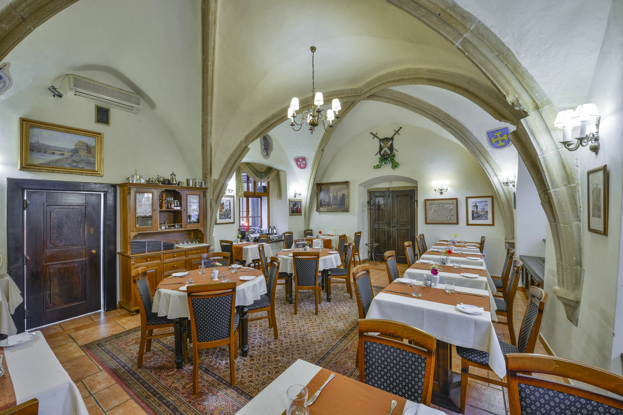 černý Slon 4* Praha