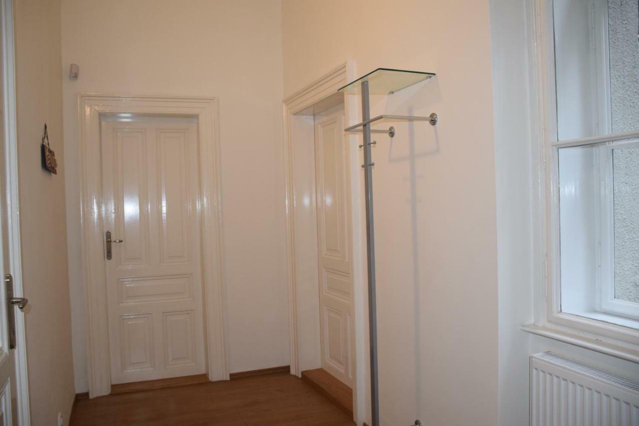 Tiva Downtown Apartment