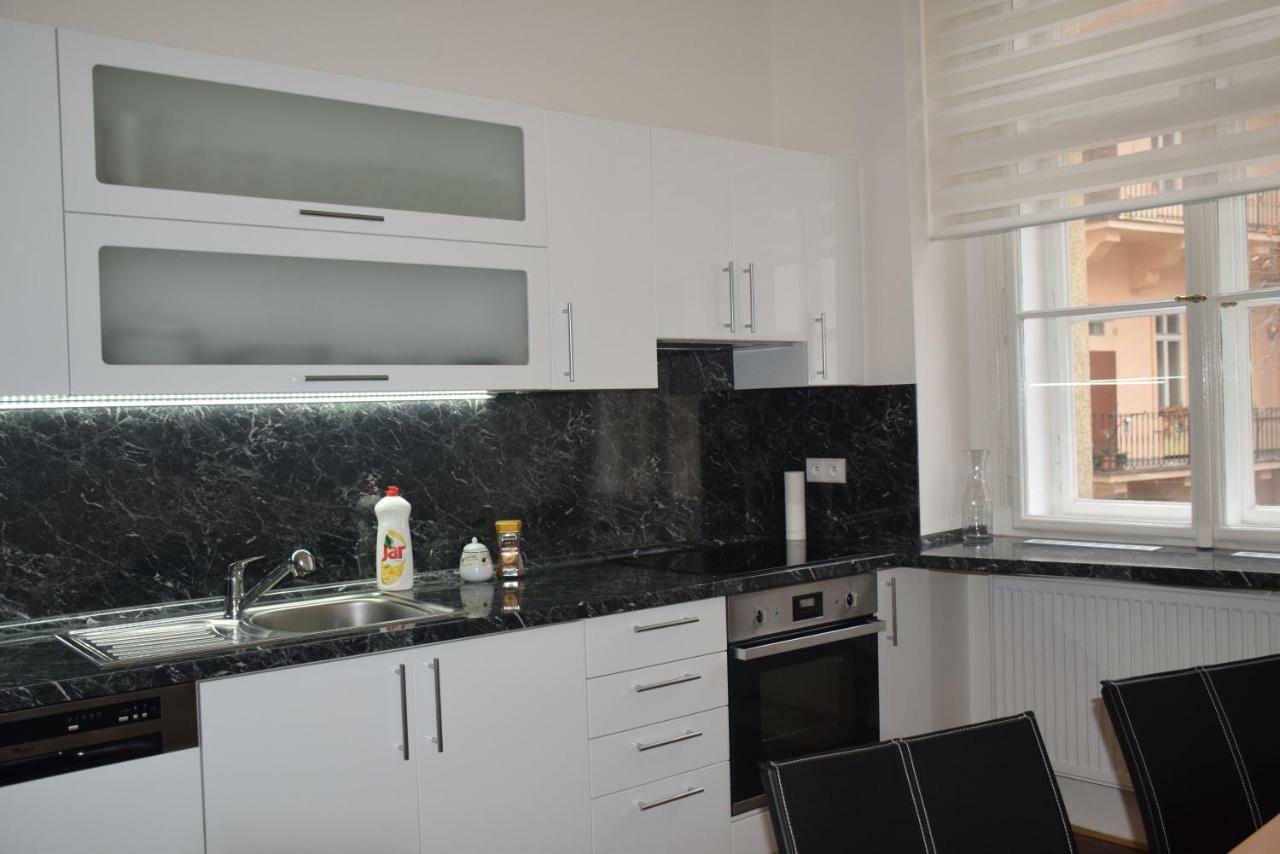 Tiva Downtown Apartment *